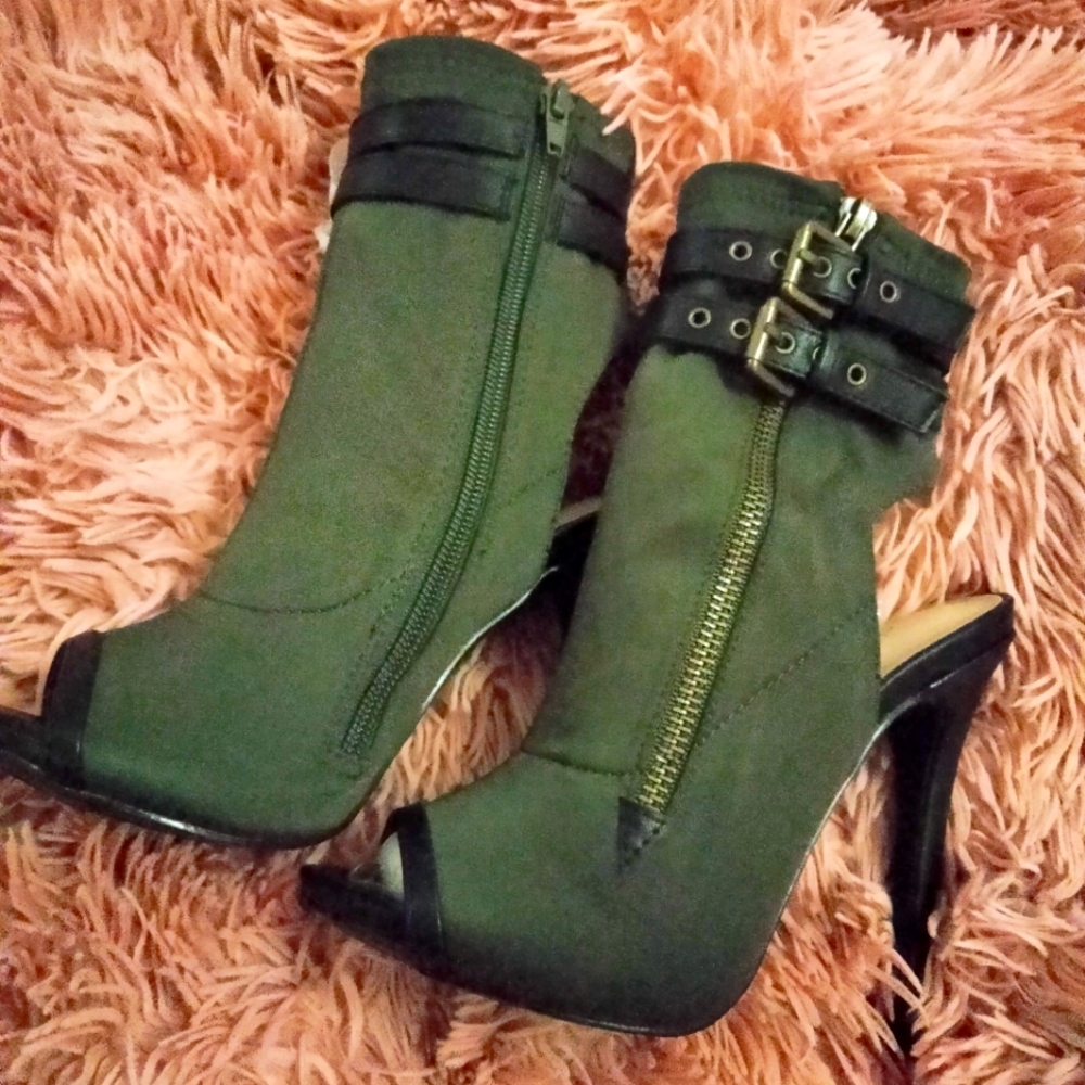 Valentina heels
